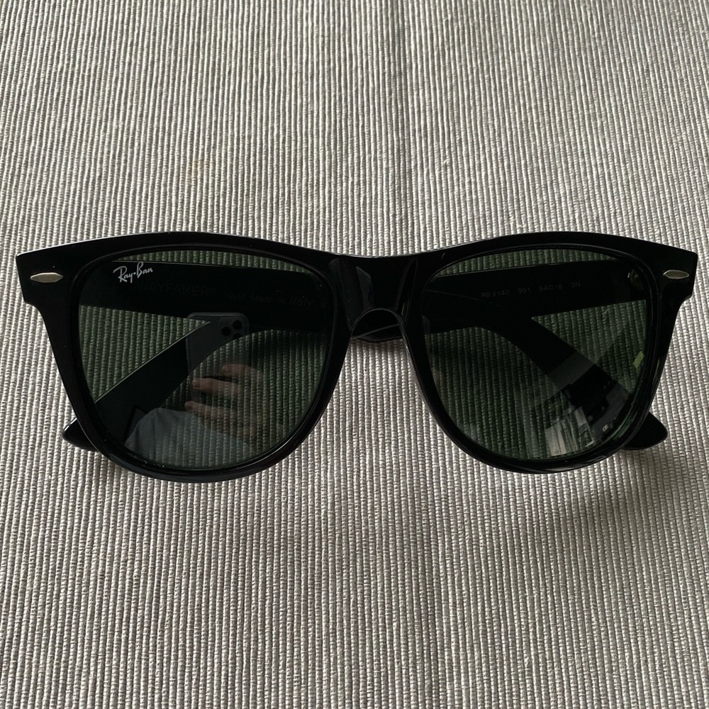 Oversized (54mm) Ray-Ban Wayfarer Sunglasses